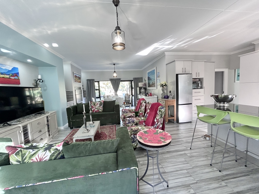 3 Bedroom Property for Sale in Marina Martinique Eastern Cape